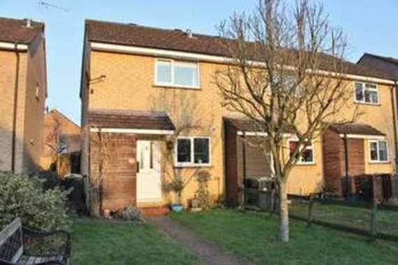 2 bedroom Property f...